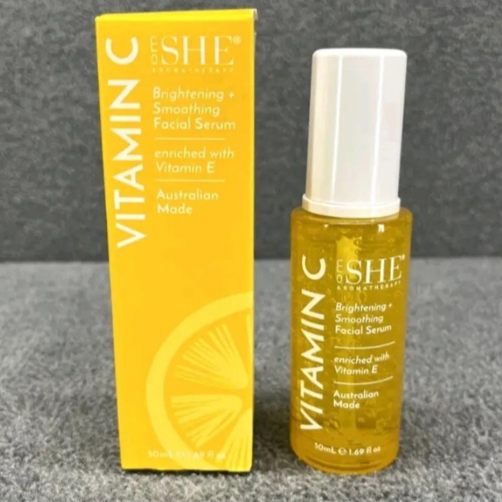 Om SHE Facial Serum Aromatherapy Vitamin C Brightening Smoothing 1.69 oz 50mL